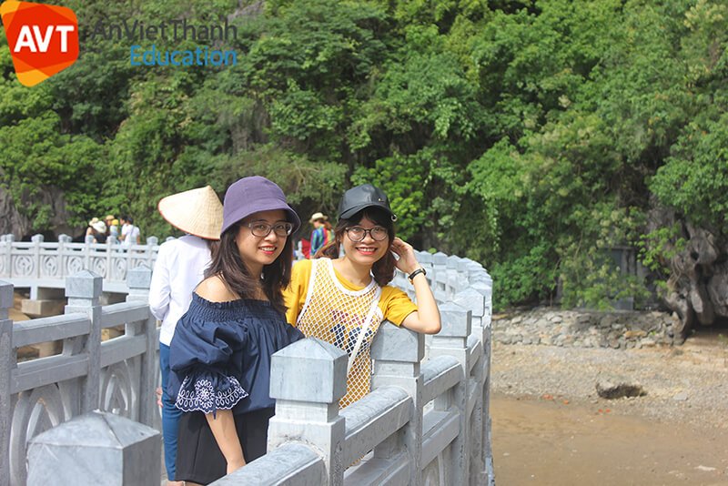 Các đồng chí AVT Education đưa nhau đi trốn nắng hè 2 Các bạn nhân viên AVT
