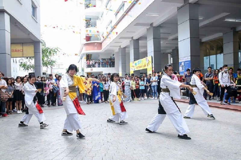 Du học Hosei bạn sẽ có điều kiện học tập tốt nhất