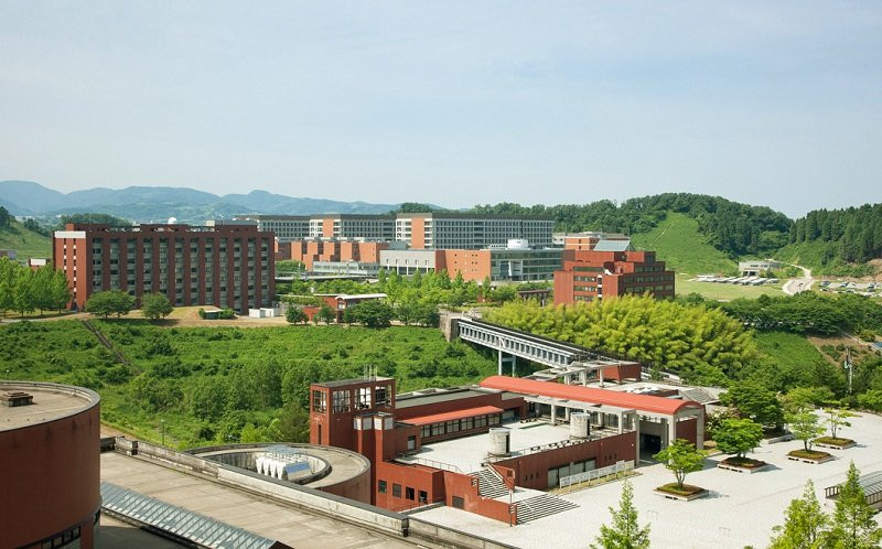 Kanazawa là ngôi trường có bề dày truyền thống lịch sử