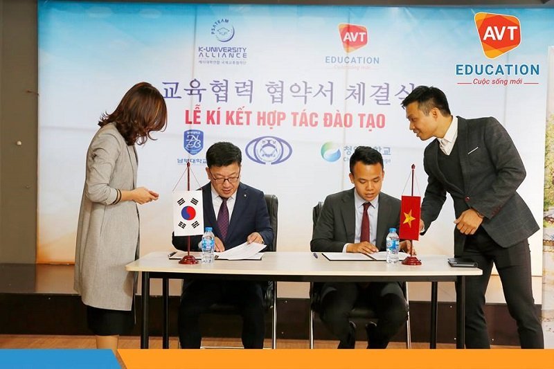 avt ki ket hop tac dao tao voi k university
