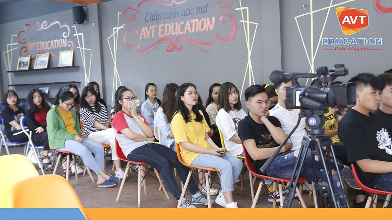 Buổi lễ có sự tham gia của đông đảo các bạn học viên tại AVT