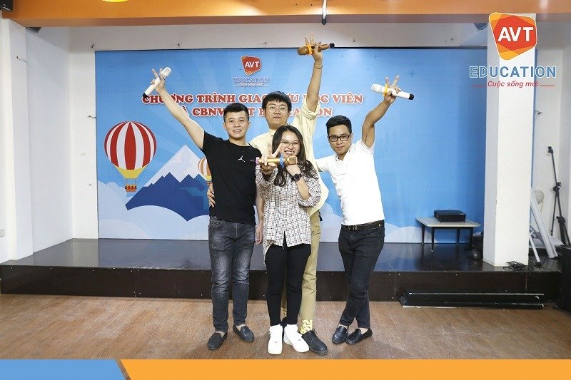 Chương trình hội tụ khá nhiều cây văn nghệ tại AVT