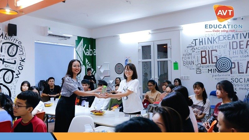 Cứ tham gia chơi là sẽ có quà nhé!