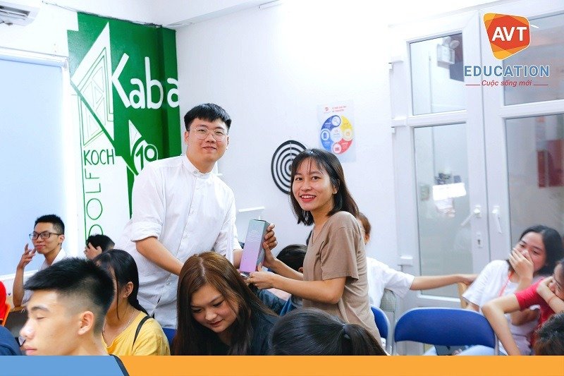 Hầu hết các bạn đều là khóa học sinh 2001 mới ra trường