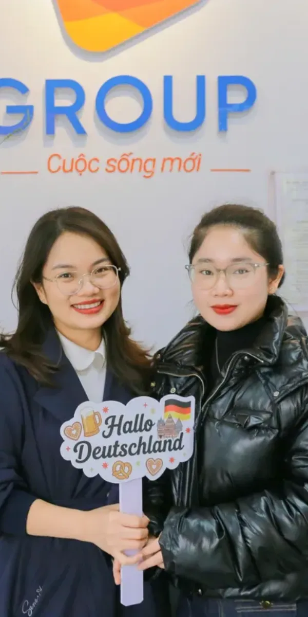 Đoàn bay BÁN HÀNG SAARLAND
