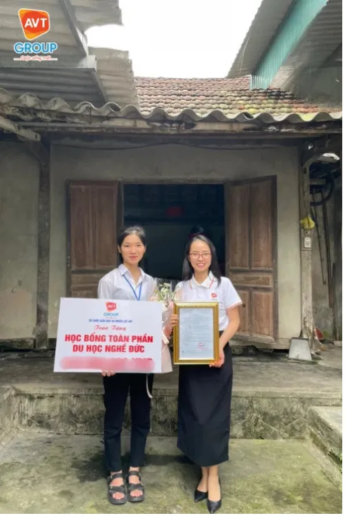 Trao học bổng